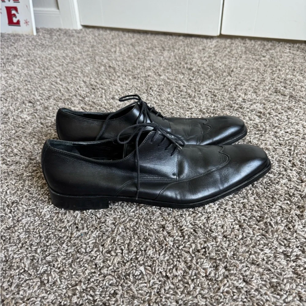 Gucci leather men dress shoes